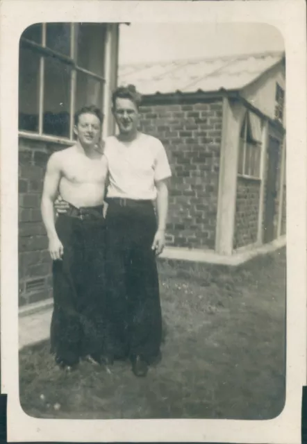 Photograph Royal navy Personnel HMS Sanderling 1950's 3.25 x 2.75 p5