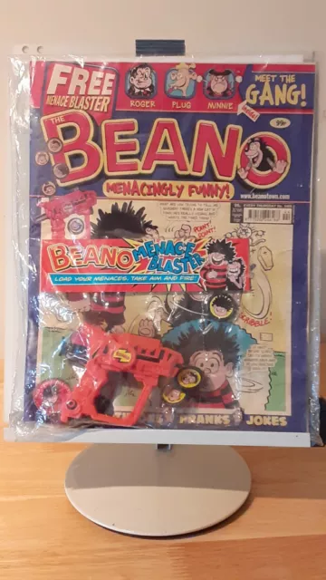 The Beano Comic Number 3405 November 3nd 2007 with Toy