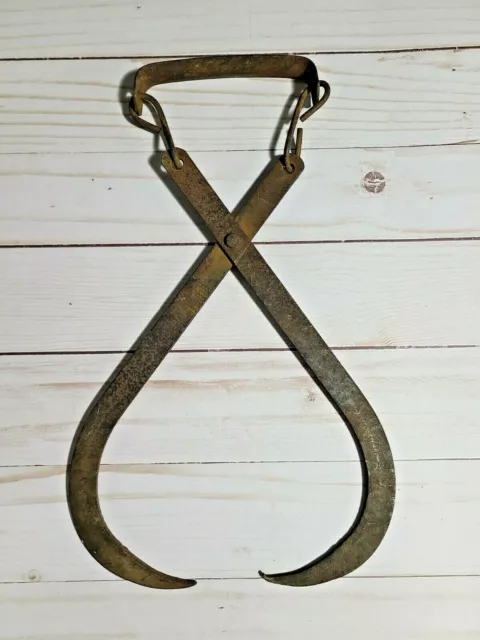 Antique Metal Ice Block Clamp Log Holder Handle Tongs Hay Bale Carrier Primitive