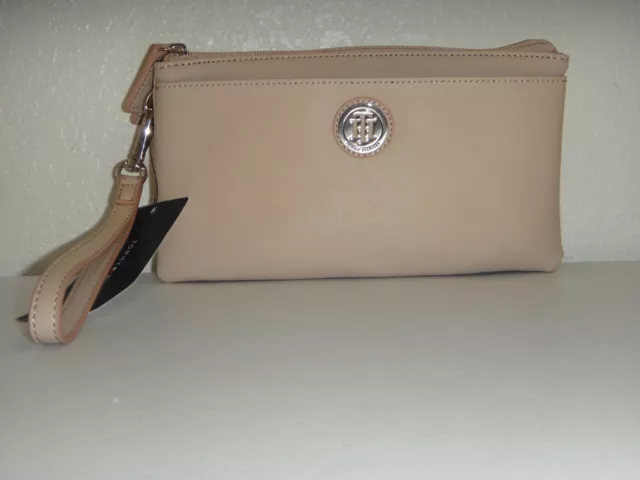 TOMMY HILFIGER 3-Compartment Wristlet Wallet Clutch Taupe Faux Saffiano Leather