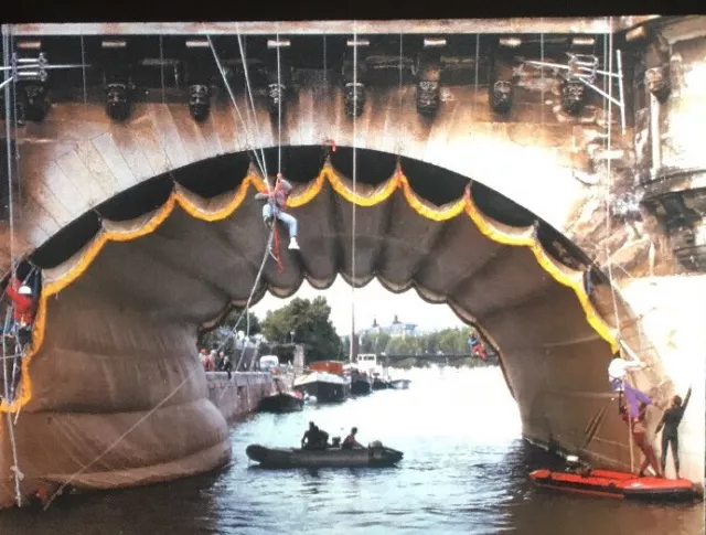 Christo “Pont Neuf Wrapped” 35mm Environmental Modern Art Slide