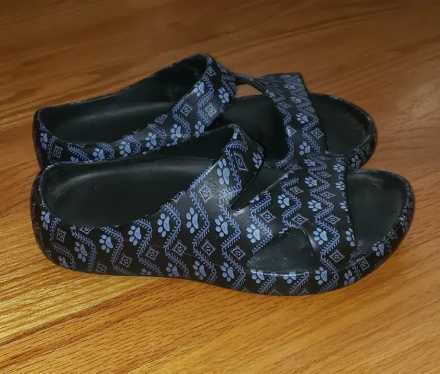Dawgs blue paws rubber sandals Womans Size 37