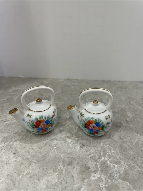 Vintage Porcelain Mini Teapot Salt and Pepper Shakers Occupied Japan Floral 2"