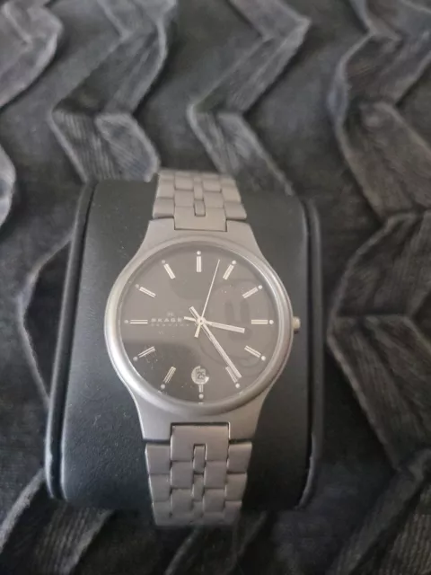 Skagen mickey mouse watch online