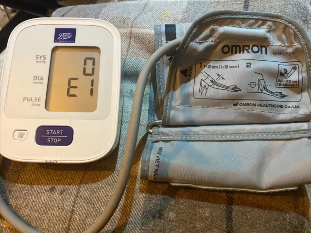 Boots Automatic Blood Pressure Monitor -Upper Arm Unit 30 Memories