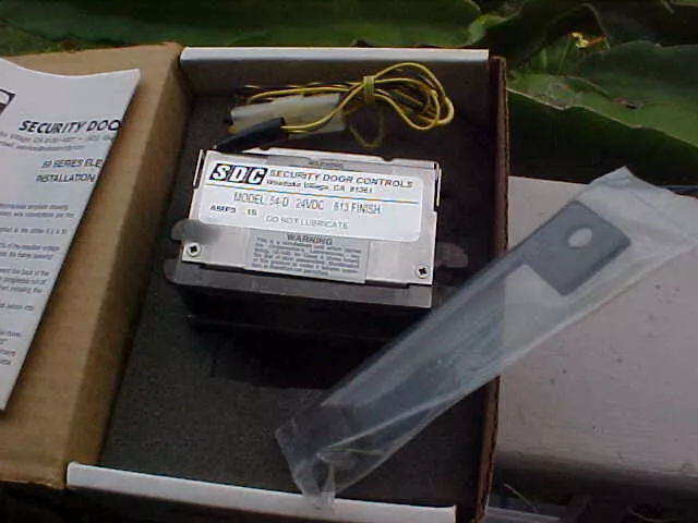 SDC Model  54-DE Electric Door Strike 24VDC - 15 AMPS - Finish 613 - NOS
