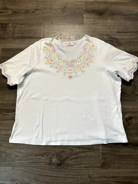 Quacker Factory Top Womens 3X Embroidered Butterfly Shirt Scalloped V Neck White