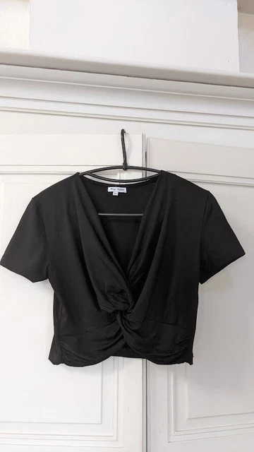 Haut Noir Zara Sans Manches - Taille M - Coupe Croisée Nouée - Idéal Pour Soirée Ou Sortie Chic - Très Bon état