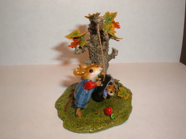 Wee Forest Folk M-170 Polly's Parasol retired 14