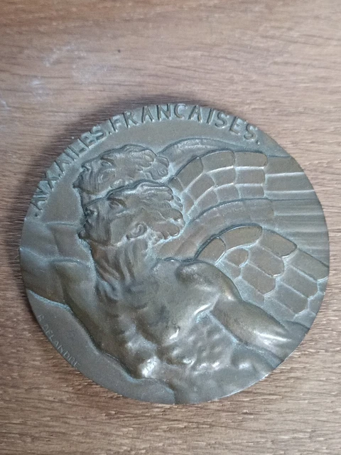MÉDAILLE EN BRONZE " Honneur à la Marine Française ". Jamais vue avant