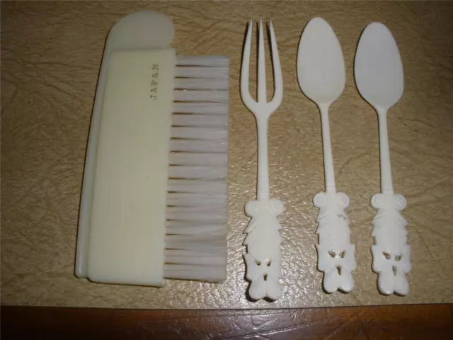 Retro Cream Plastic Brush Fork And 2 Spoons Japan