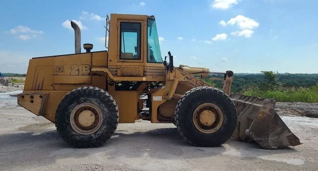 1995 Case 621B Wheel Loader Enclosed Cab #3766