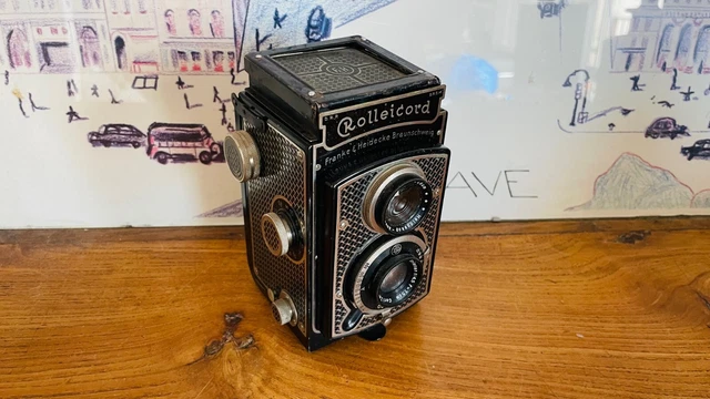 Classic ROLLEI Rolleicord  "ART DECO"
