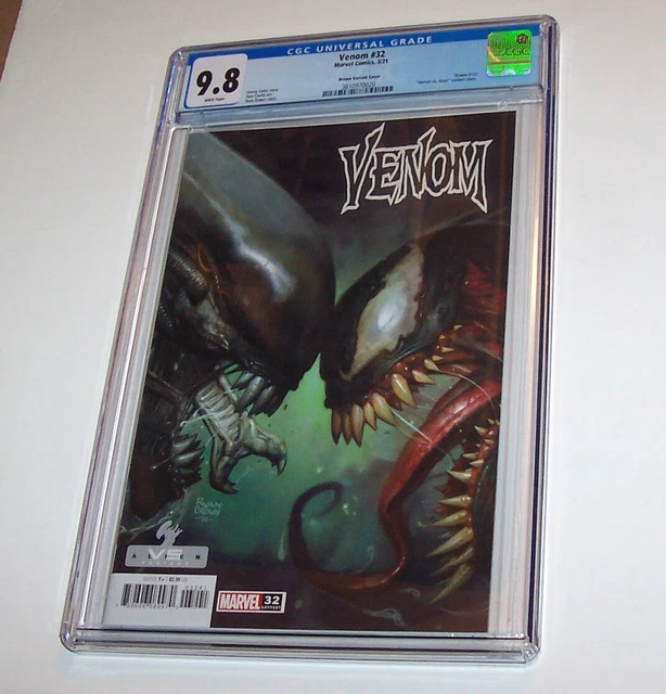 Venom #32 - Marvel Modern Age Ryan Brown variant cover - CGC NM/MT 9.8