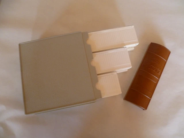 Paximat-Buchschuber 3x36 Paximat-Magazin Braun Nürnberg Weiß mit braunem Deckel
