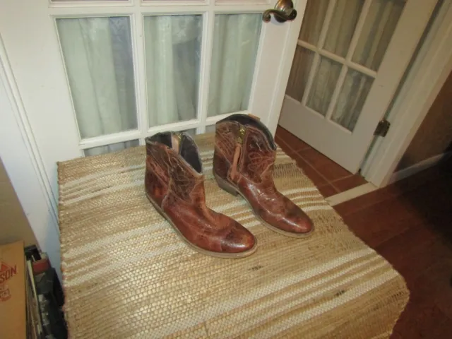 Steve Madden Brown Distressed leather Cowgirl Ankle Boots Side Zip Women's sz 9