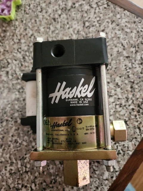 Haskel M-71 Air Driven Pump(READ DESCRIPTION!!)