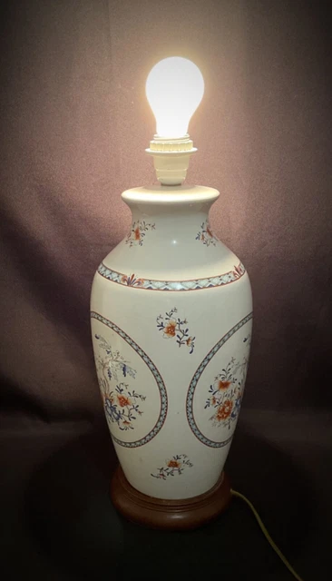 Ancien XXème grand pied de lampe décor floral