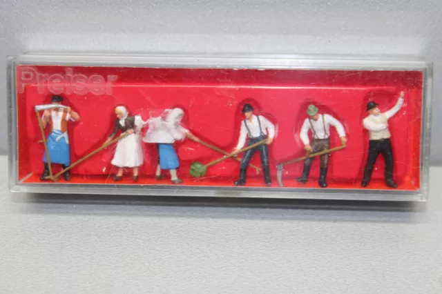 Preiser 10045 Figurines Haymaking Gauge H0 Boxed