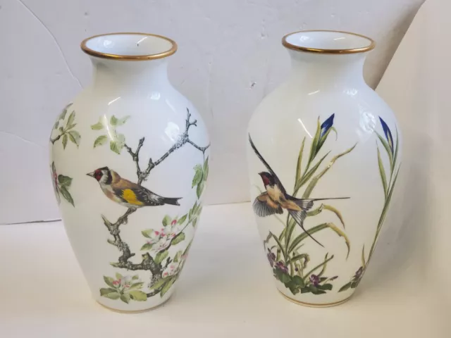 Super Pair 1980 Franklin Mint "Meadowland Bird Vases" signed by Basil Ede. 30cms