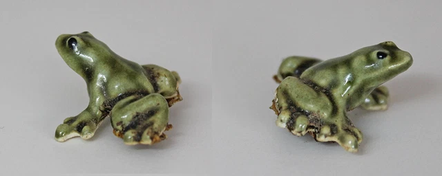 Hagen-Renaker (H-R) Miniature Mama Frog A-448 (with Planter Material)