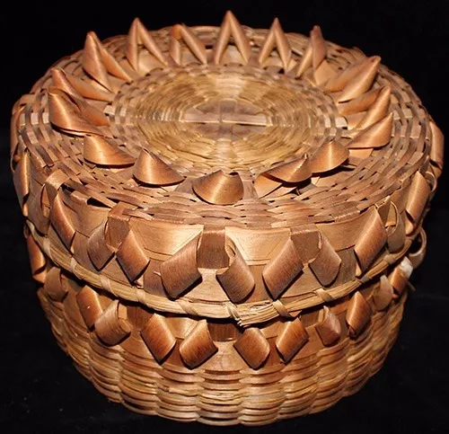 Vintage Covered Passamaquoddy Basket from Maine 2