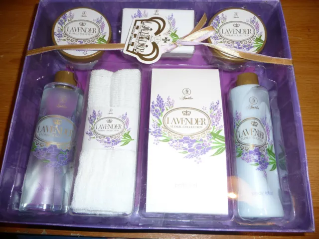 Spa Gift Set, 12Pcs Lavender Bath Set, Gift Hampers for Women