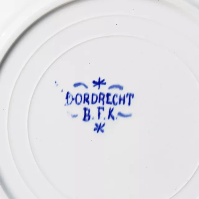 Ancienne assiette plate 26 cm faïence BFK Boch Frères Keramis modèle Dordrecht 2