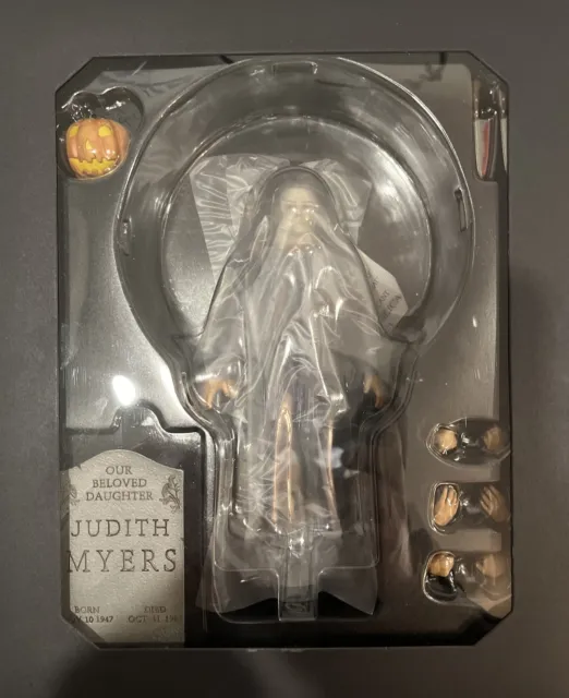 Mezco Toys One:12 Collective Halloween Michael Myers Action Figure Brand New