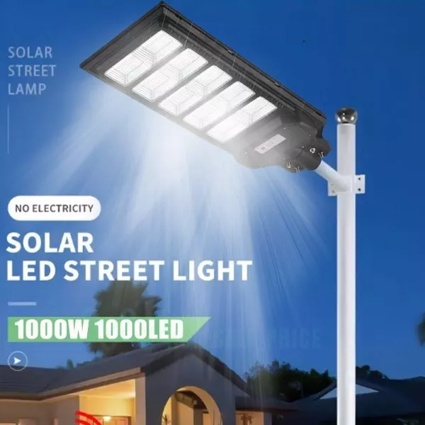 Foco Solar De Calle 18000mAh 80W LED Lampara Alumbrada Para Exterior Con  Sensor