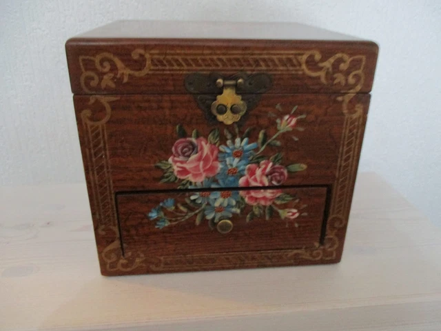 "Past Times" Large Solid Wood Jewellery Chest Vintage Style With Internal Mirror