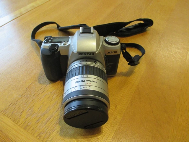 GOOD CONDITION PENTAX MZ-3 + SIGMA ZOOM 28-70mm F2.8 £163.82