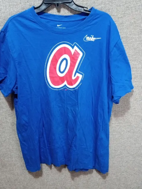 The Nike Tee Size XL Atlanta Braves Royal Blue T-shirt.T38