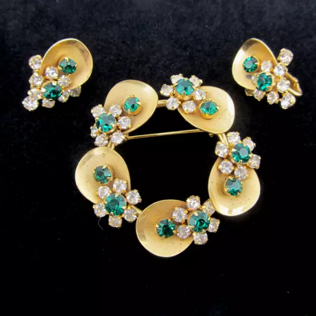 Vintage Circle Brooch & Matching Clip On Earrings Set Green & Clear Rhinestones