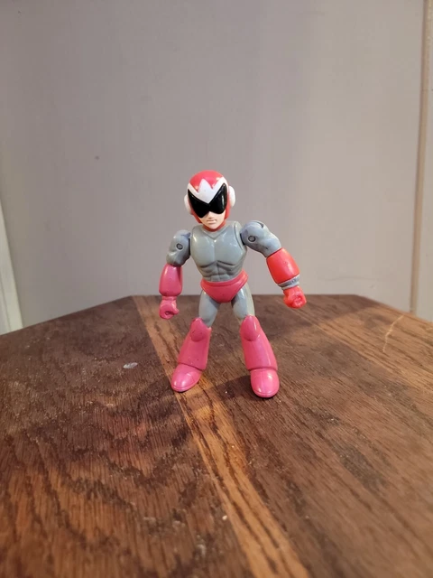 Vintage ProtoMan 5" Action figure megaman Bandai Capcom Proto Man Mega Man
