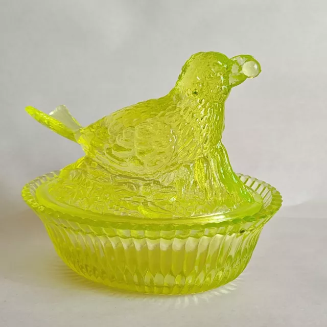 Vintage Degenhart Vaseline Uranium Glass Bird on Nest w/Berry Lidded Bowl Green