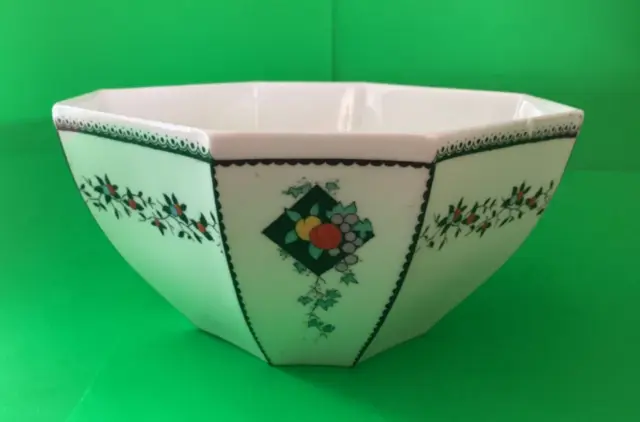 Shelley 1925-40 Bone China Queen Anne ” Fruit & Diamonds ” Enamelled Slops Bowl.