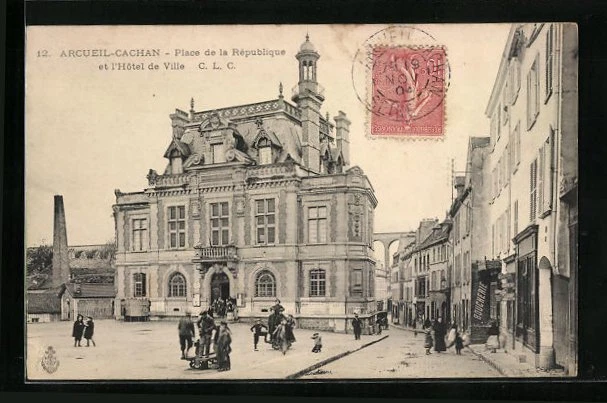 CPA Arcueil-Cachan, Place de la Republique et l´Hotel de Ville 1904