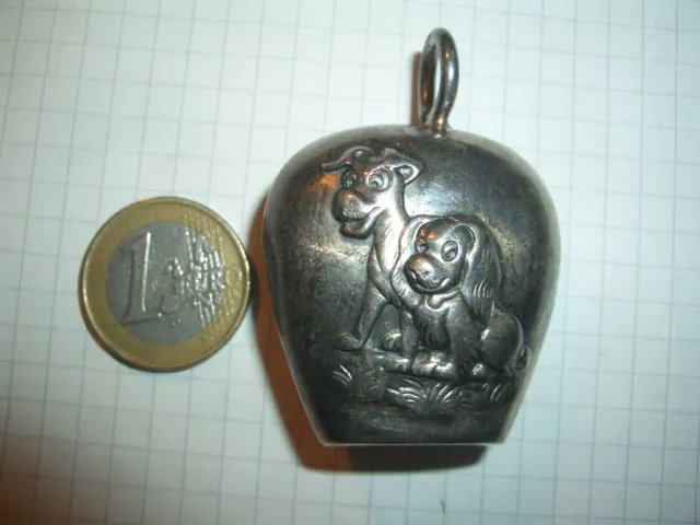 Entzückende Hunde Glocke mit Susi und Strolch in Echt Silber, beidseitig Motiv.