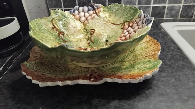 Egouttoir à Fruits Barbotine Vintage – Assiette Incluse, Motifs Fruits (Raisin, Poires, Pommes)