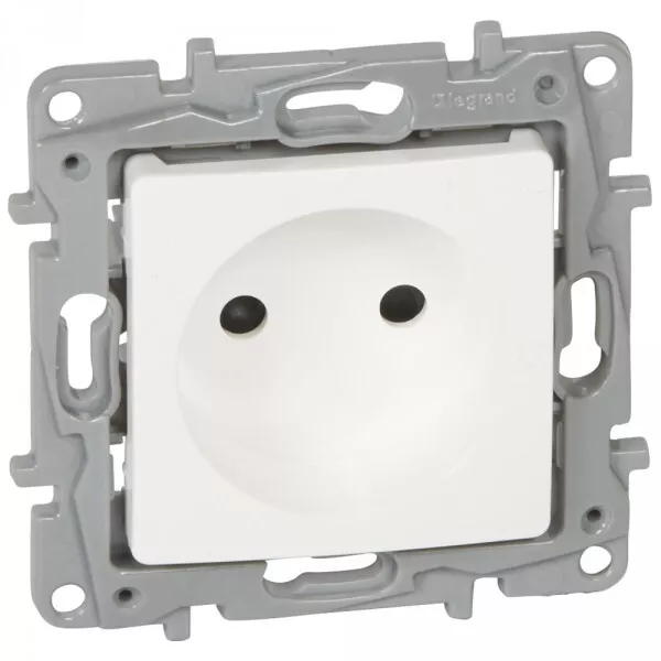 Legrand 664734- Prise de courant SANS Terre NILOE BLANC