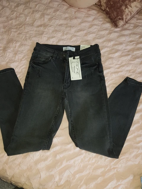 Alexa jeans deals peacocks