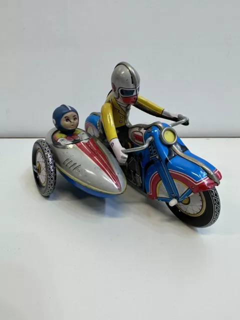 Uhrwerk Blechspielzeug Motorrad MS207 mit Gummi Püppchen Im Beiwagen