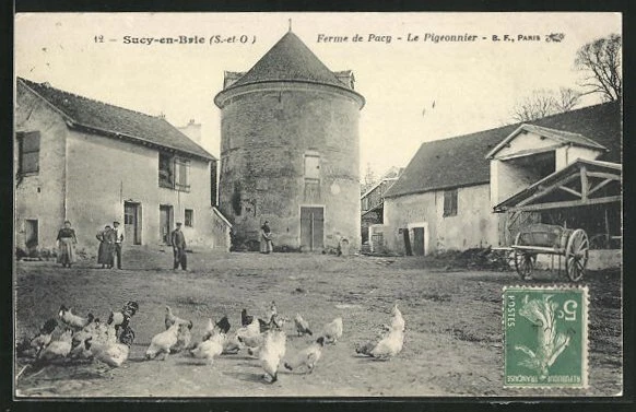 CPA Sucy-en-Brie, Ferme de Pacy, Le Pigeonnier