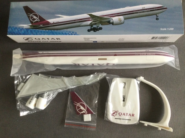 Limox Boeing 777-300ER Qatar Airways A7-BEJ 1:200 - Modèle Avion Collection Prémonté Limox 1:200 A7-bej