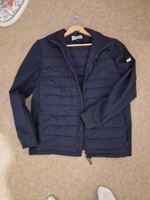 Weekend offender deals twain jacket