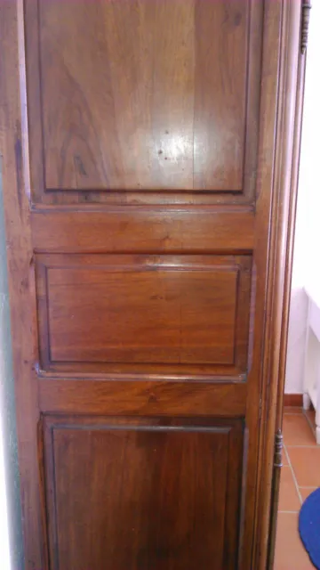 Petite armoire ancienne en noyer une porte H 120cm largeur 80cm Profondeur 45cm 2