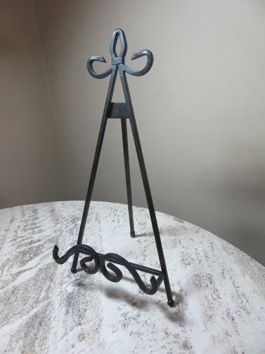 Metal, scroll design display easel, stand. Plate, painting etc