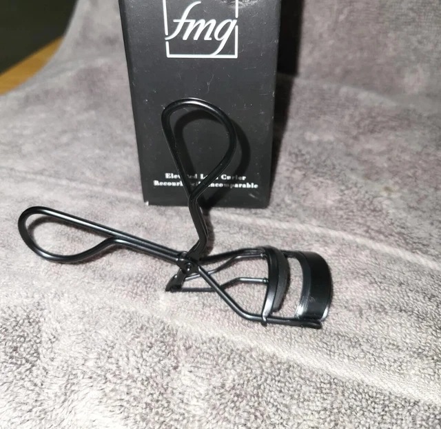 Avon  FMG  Elevated Lash Curler New In Box  Stocking Stuffer Gift Game Prize