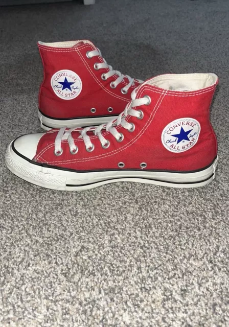 Red converse chuck taylor high top all star Women’s Size 8.5